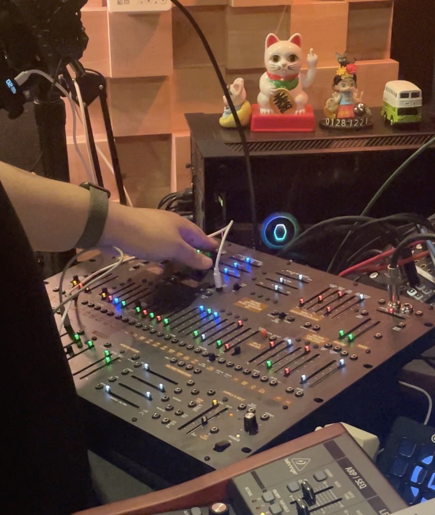 Synth arpeggios