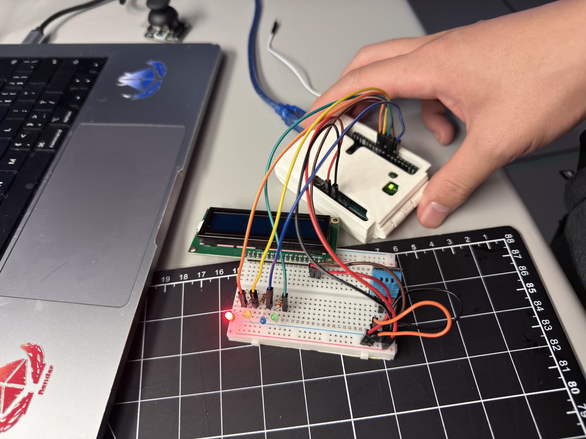 End-to-end serial test — live T/H readings